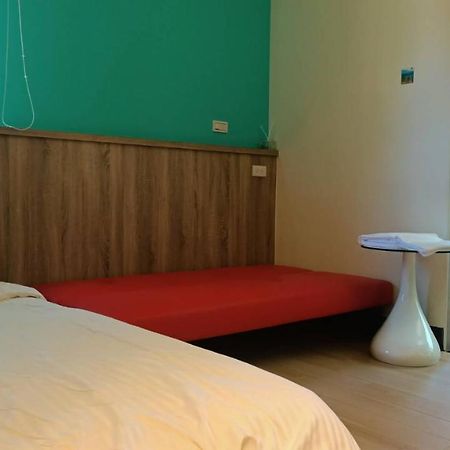 禾心居he Xin Ju Homestay Jinning Bagian luar foto